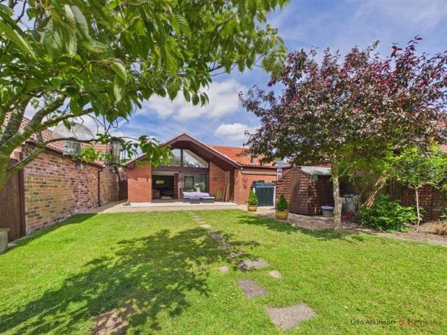 Bungalow for sale in Ulrome, East Riding Of Yorkshire