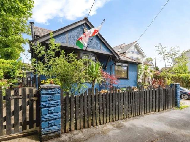 Bungalow for sale in Clydach, Wales