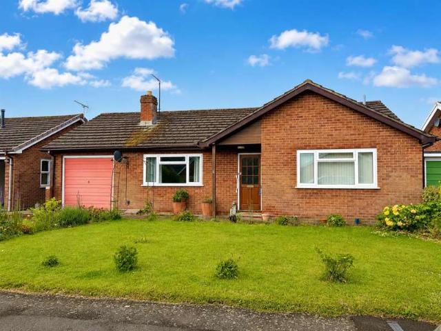 Bungalow for sale in Holme Marsh, Lyonshall