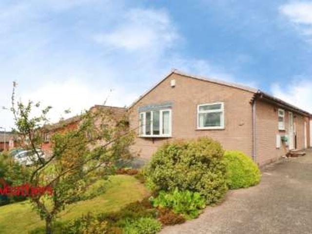 Bungalow for sale in Pogmoor, South Yorkshire