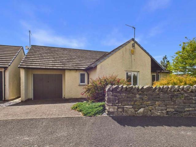 Bungalow for sale in Flookburgh