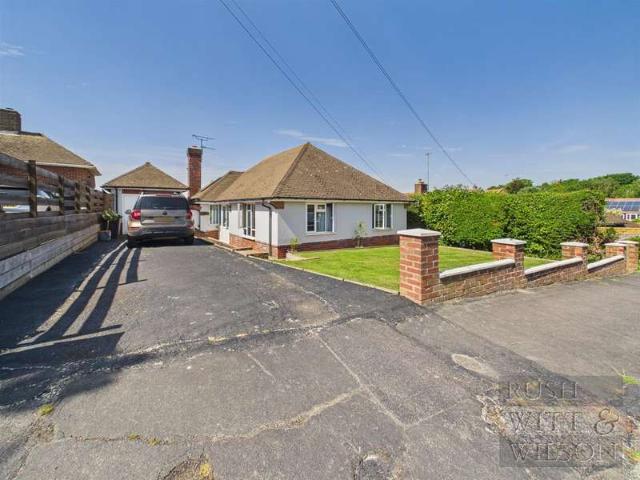 Bungalow for sale in Old Town, Heathlands
