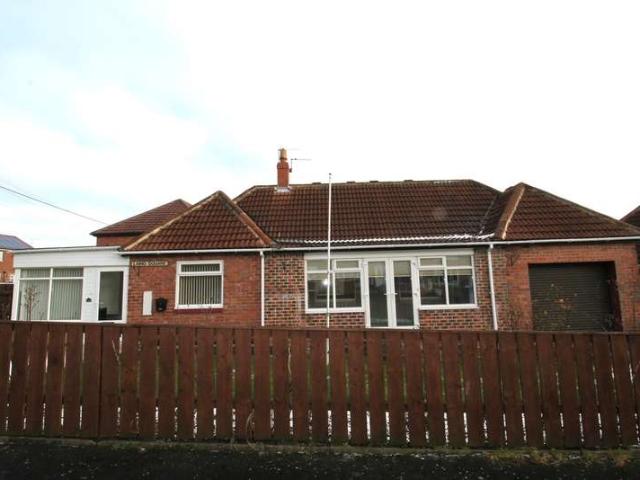 Bungalow for sale in Wingate