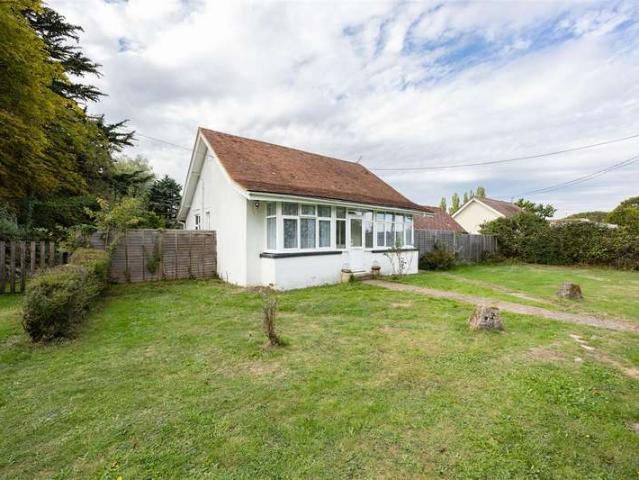 Bungalow for sale in Cranmore, Shalfleet