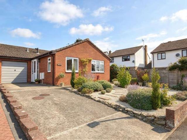 Bungalow for sale in Keynsham, West of England