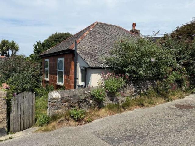 Bungalow for sale in Penwartha Coombe, Cornwall