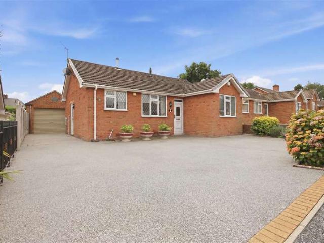 Bungalow for sale in Loundsley Green