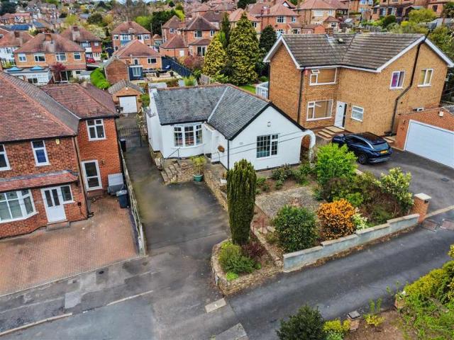Bungalow for sale in Gedling