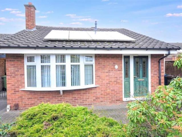 Bungalow for sale in Aston-by-Stone, Baswich