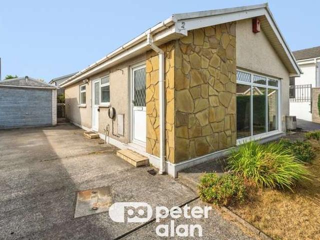 Bungalow for sale in Dyffryn Clydach, Neath Abbey