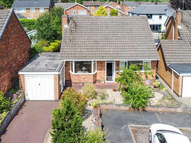 Bungalow for sale in Egginton, East Midlands