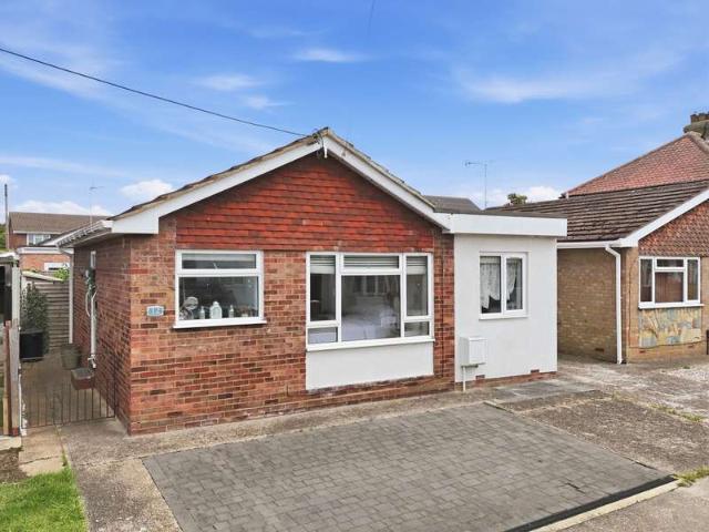 Bungalow for sale in Canvey Island