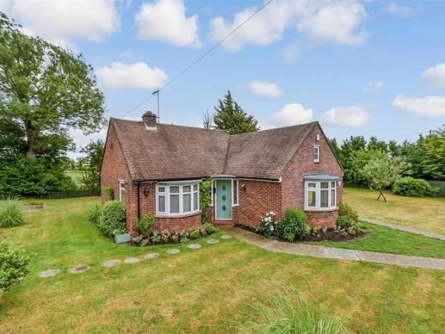 Bungalow for sale in Orlestone, Bridgefield
