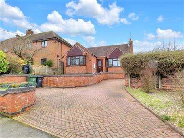 Bungalow for sale in Elmfield, Leicestershire