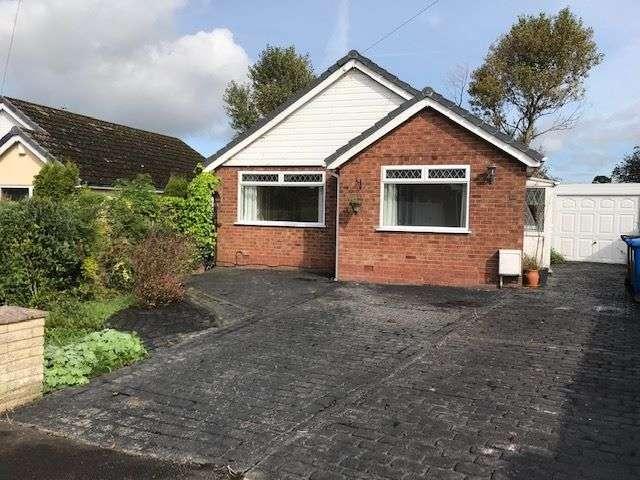 Bungalow for rent in Greater Manchester
