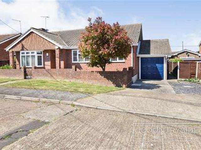 Bungalow for sale in Canvey Island