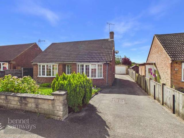 Bungalow for sale in Compton, Froggatt