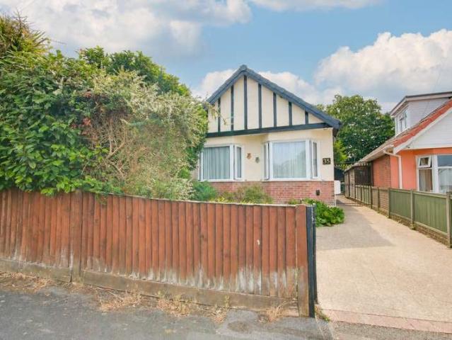 Bungalow for sale in Midanbury, City Of Southampton
