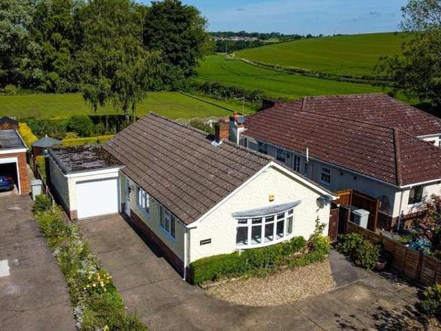 Bungalow for sale in Belleau, Lincolnshire