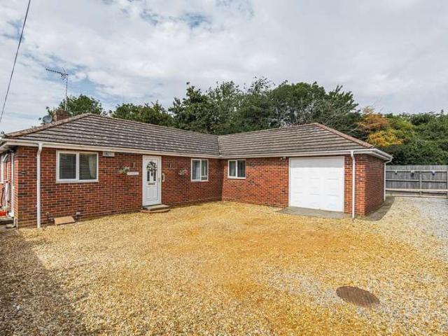 Bungalow for sale in Wisbech, Four Gotes
