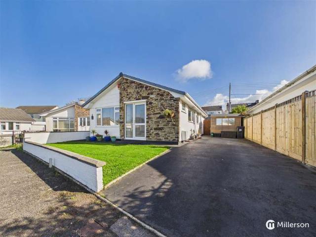 Bungalow for sale in Tuckingmill, Camborne