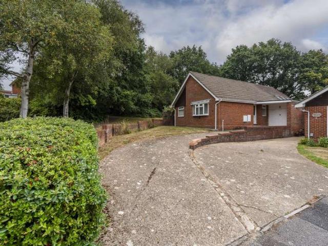 Bungalow for sale in Lowford, Helford