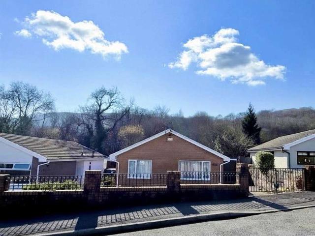 Bungalow for sale in Gadlys, Aberdare