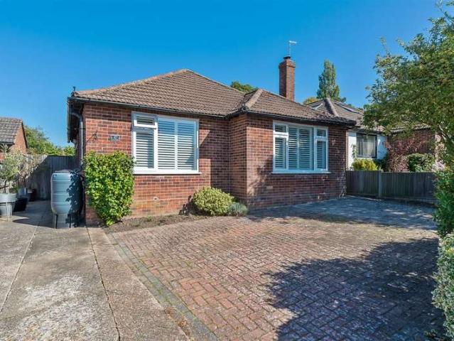 Bungalow for sale in Longport, Canterbury