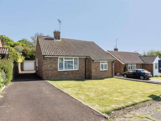 Bungalow for sale in Arundel, Clapham