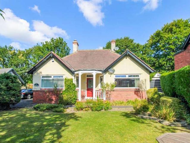 Bungalow for sale in Dewsbury, West Yorkshire