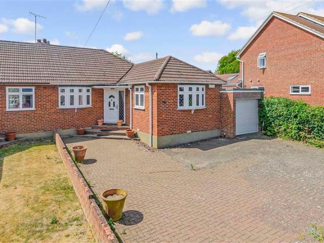 Bungalow for sale in Westcourt, Hamerton