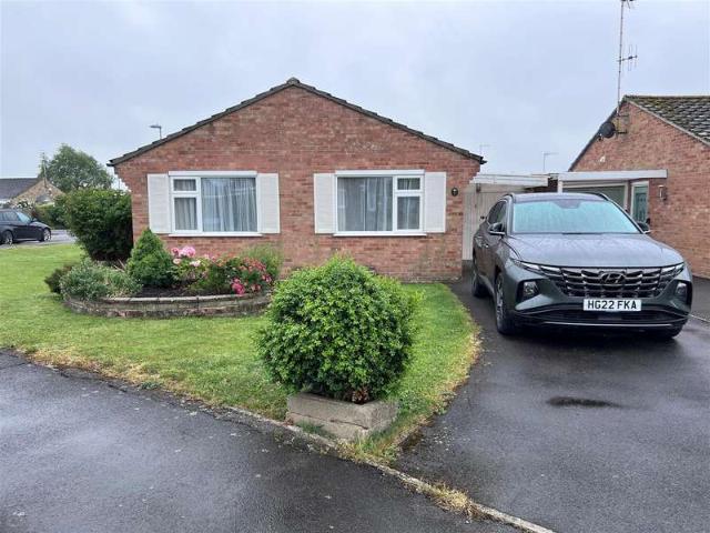 Bungalow for sale in Peacemarsh, Lamyatt
