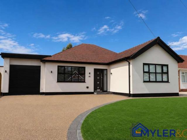 Bungalow for sale in Upton, Widnes