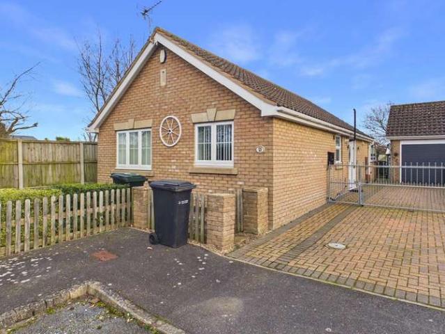 Bungalow for sale in Mablethorpe and Sutton, Belleau