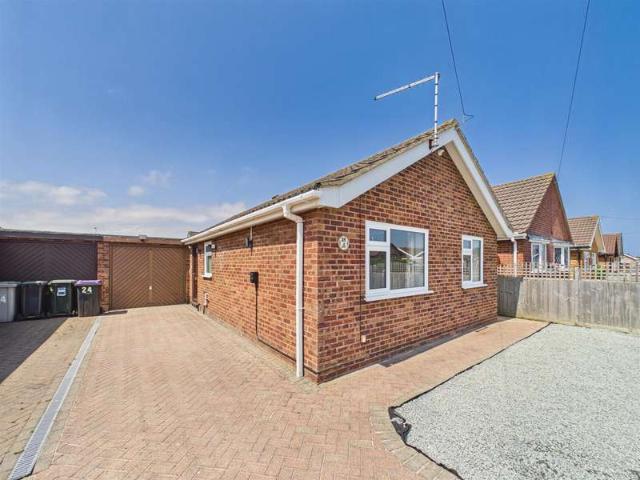 Bungalow for sale in Mablethorpe and Sutton, Belleau