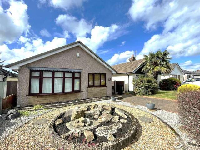 Bungalow for sale in Daisy Hill, Westhoughton