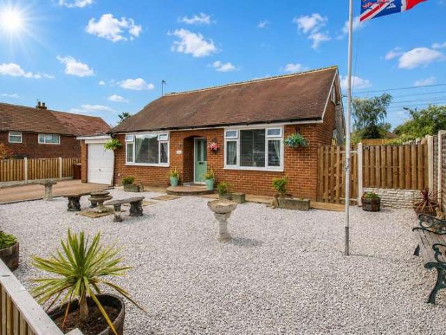 Bungalow for sale in Wrenthorpe, West Yorkshire