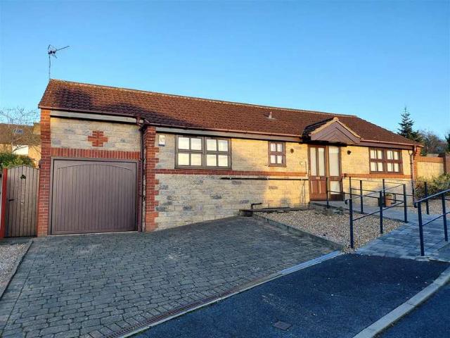 Bungalow for sale in Kedleston, East Midlands
