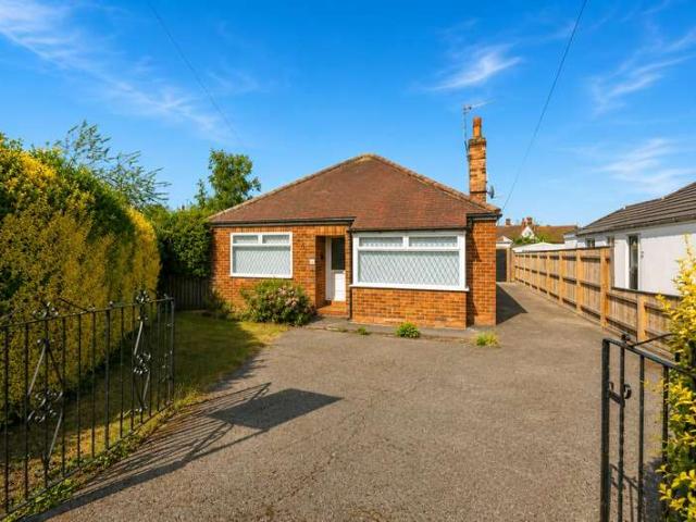 Bungalow for sale in Anlaby with Anlaby Common, Anlaby