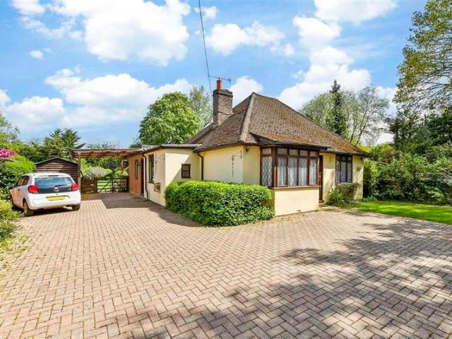 Bungalow for sale in Forge Wood, Glynde