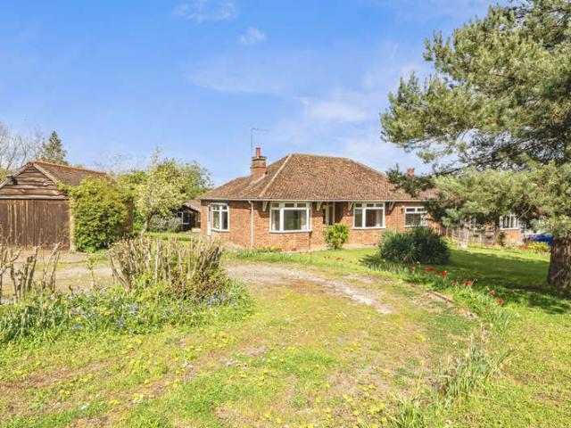 Bungalow for sale in Chedburgh, Suffolk