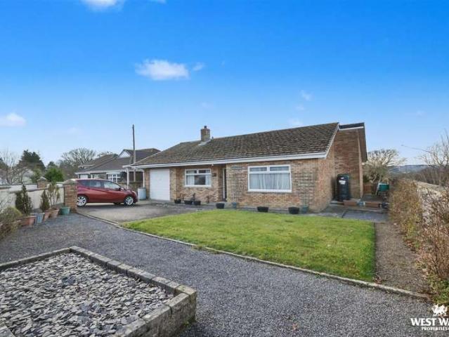 Bungalow for sale in Croes-y-Llan, Llangoedmor