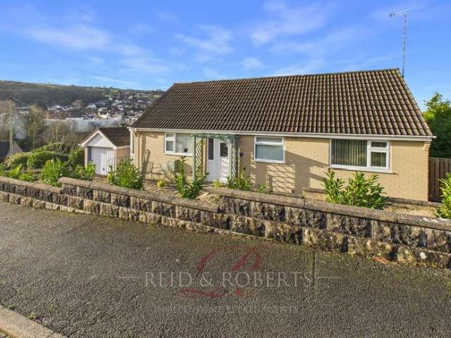 Bungalow for sale in Holywell, Wales