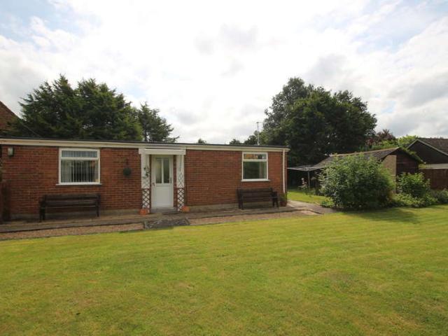 Bungalow for rent in Barway, Cambridgeshire