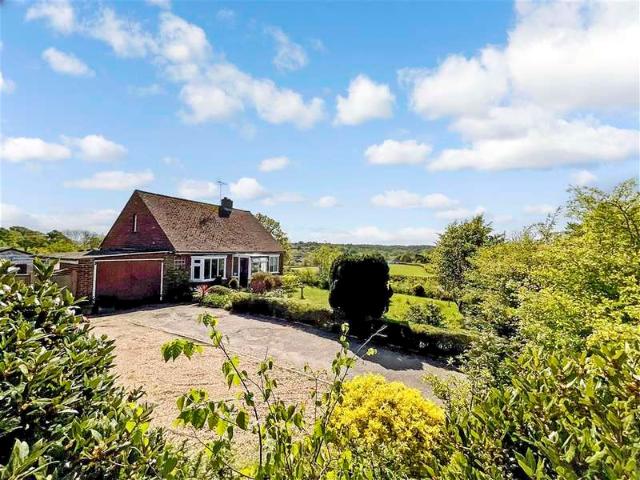 Bungalow for sale in Bridgefield, Kent