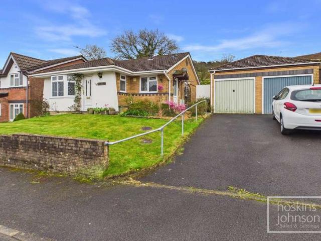Bungalow for sale in Pontypridd, Wales