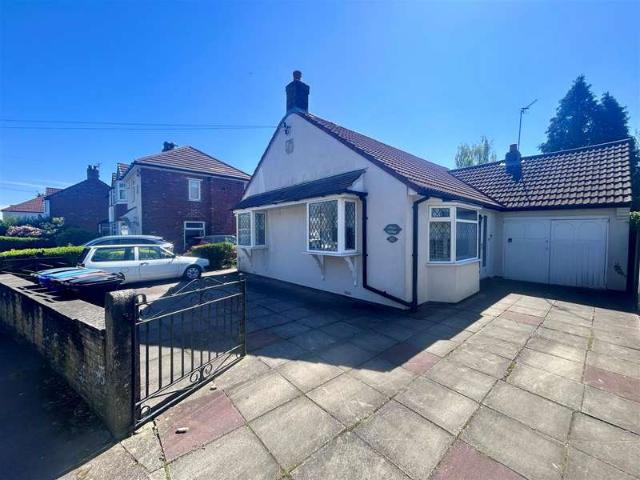 Bungalow for sale in Heald Green, Greater Manchester