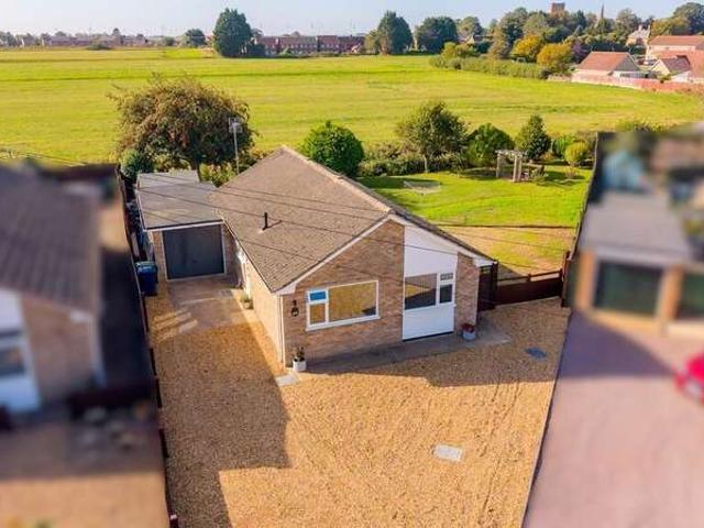 Bungalow for sale in Four Gotes, Cambridgeshire