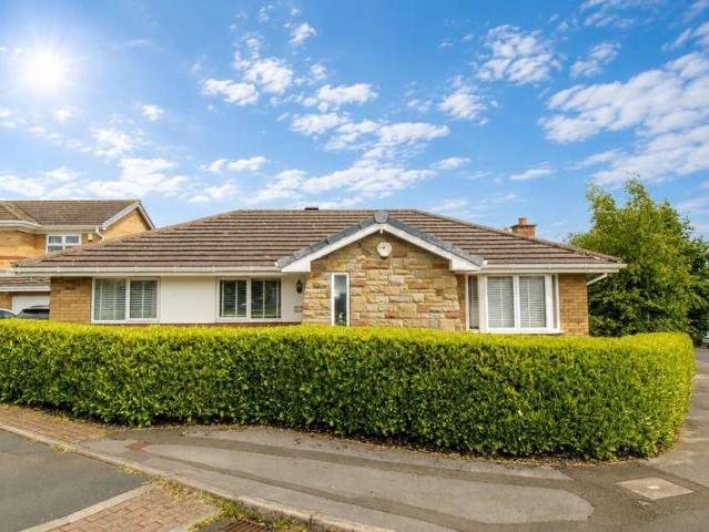 Bungalow for sale in West Yorkshire