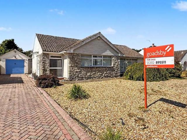Bungalow for sale in Tricketts Cross, Ferndown